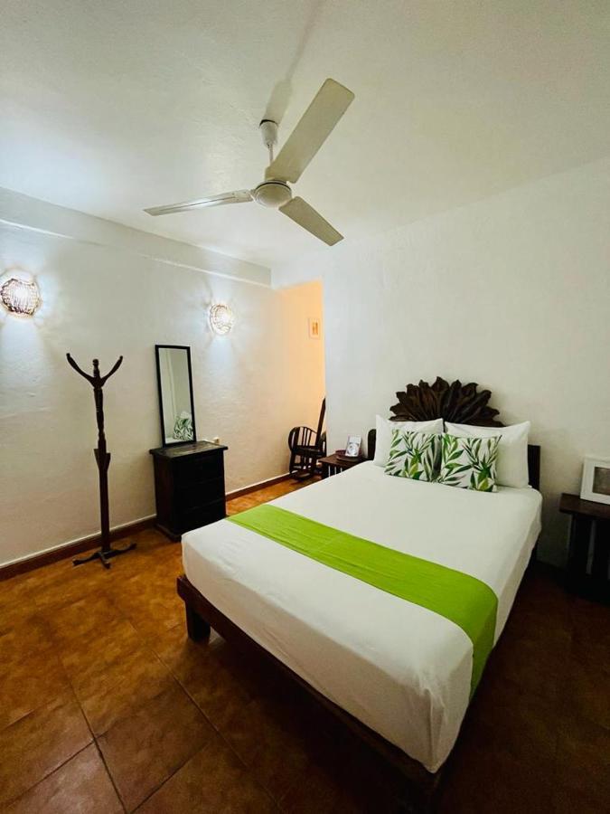 Hotel Casa De La Palma Bed & Breakfast Zihuatanejo Eksteriør bilde